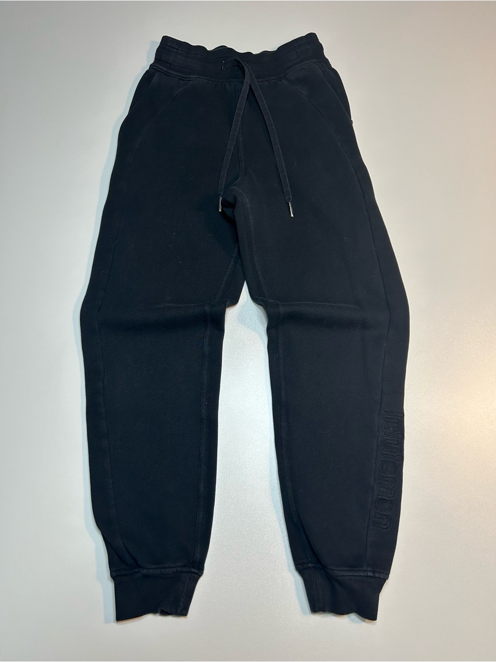 Lululemon Black Scuba Jogger Embroidered Tonal Side Logo Fleece Sweatpants